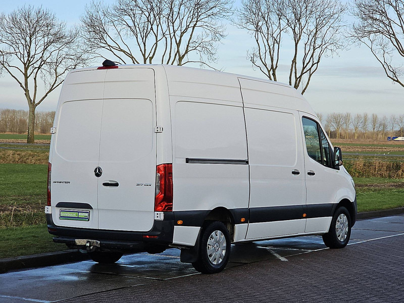 Mercedes-Benz Sprinter 317 L2H2 LED MBUX10 RWD! - Panel van: picture 3 Mercedes-Benz Sprinter 317 L2H2 LED MBUX10 RWD! - Panel van: picture 3