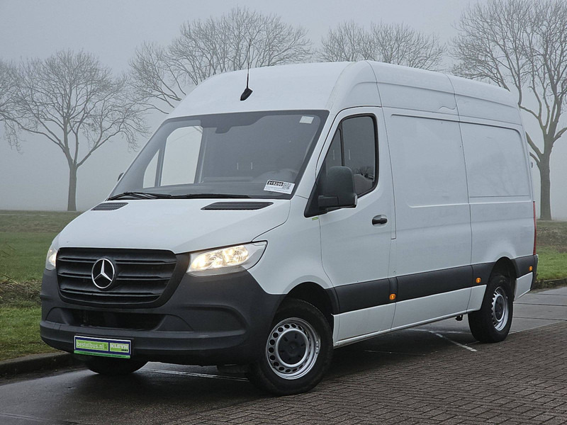 Mercedes-Benz Sprinter 317 L2H2 Mbux Automaat! - Panel van: picture 2 Mercedes-Benz Sprinter 317 L2H2 Mbux Automaat! - Panel van: picture 2