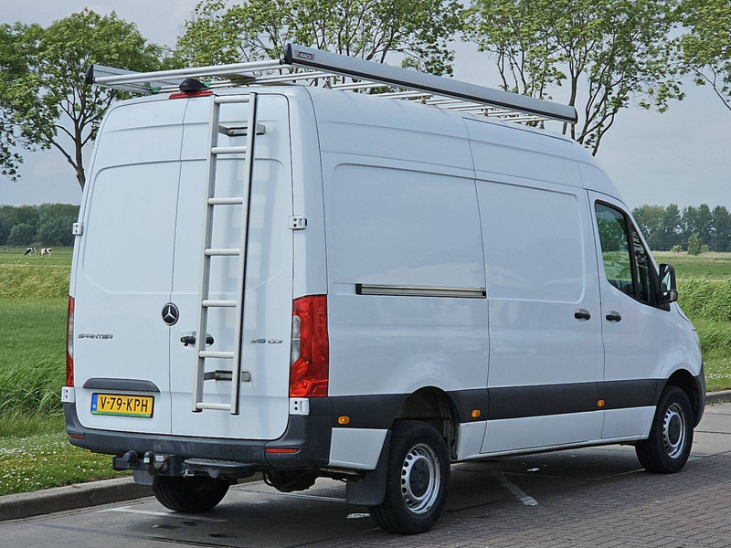 Mercedes-Benz Sprinter 319 L2H2 3.5T-Trekhaak! - Panel van: picture 3 Mercedes-Benz Sprinter 319 L2H2 3.5T-Trekhaak! - Panel van: picture 3
