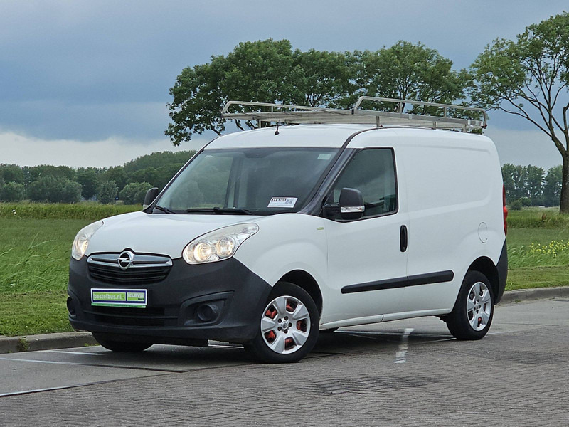 Opel Combo 1.3 - Small van: picture 2 Opel Combo 1.3 - Small van: picture 2