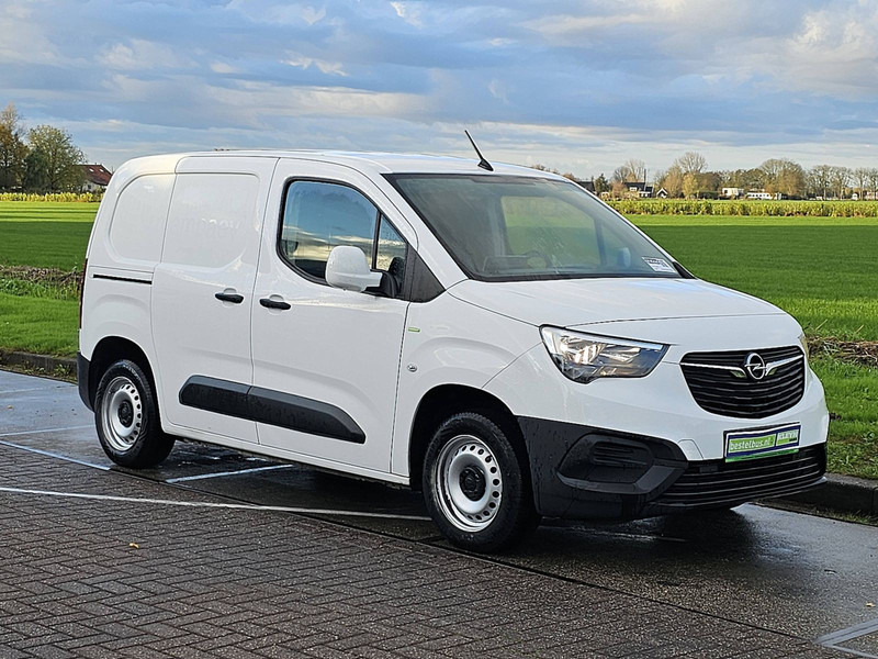 Opel Combo 1.6 Navi Euro6 NAP - Box van: picture 5 Opel Combo 1.6 Navi Euro6 NAP - Box van: picture 5