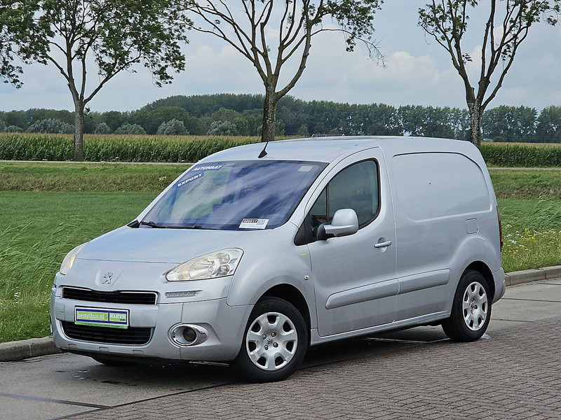 Peugeot Partner - Box van: picture 2 Peugeot Partner - Box van: picture 2
