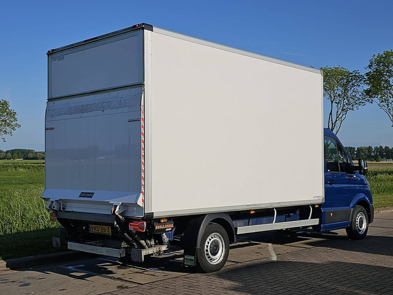 Volkswagen Crafter 35 2.0 ac EURO6 - Box van: picture 3 Volkswagen Crafter 35 2.0 ac EURO6 - Box van: picture 3