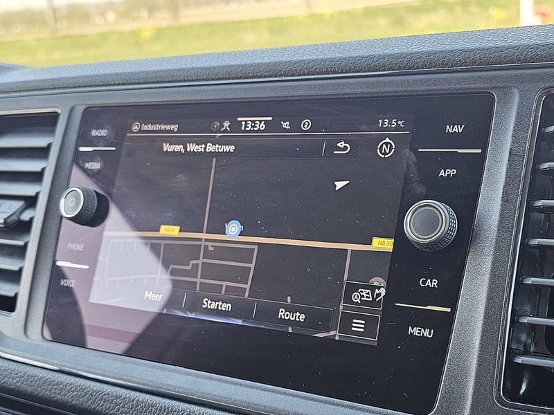Curtain side van Volkswagen Crafter 35 2.0 ac carplay EURO6: picture 9
