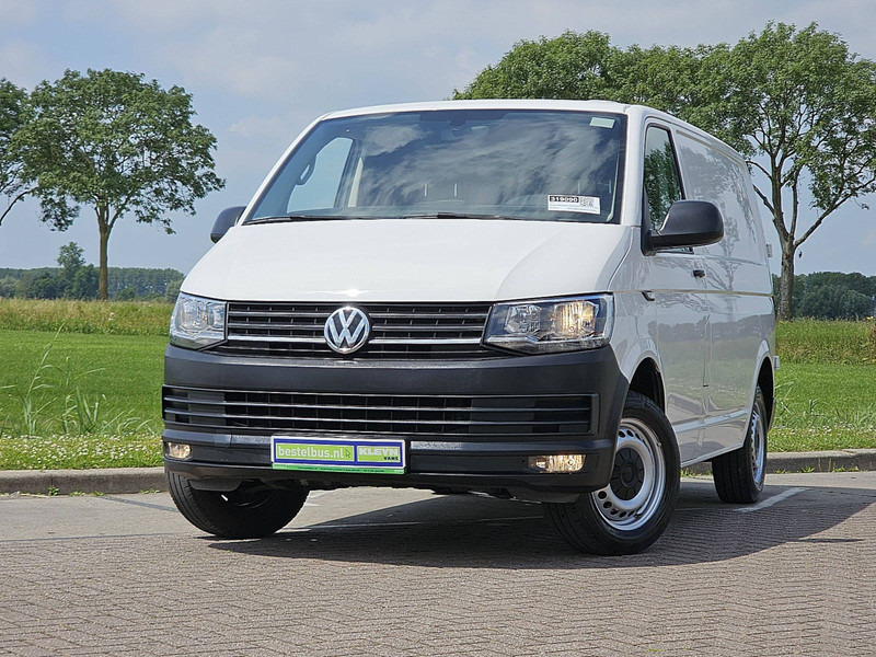 Volkswagen Transporter 2.0 TDI L1H1 Navi Euro6 NAP! - Small van: picture 1 Volkswagen Transporter 2.0 TDI L1H1 Navi Euro6 NAP! - Small van: picture 1