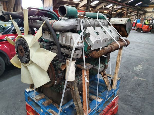 Engine for Industrial equipment Deutz TCD2015 V08: picture 9