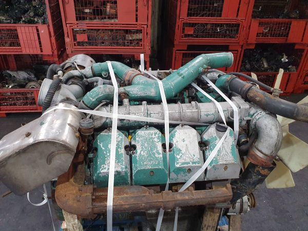 Engine for Industrial equipment Deutz TCD2015 V08: picture 12