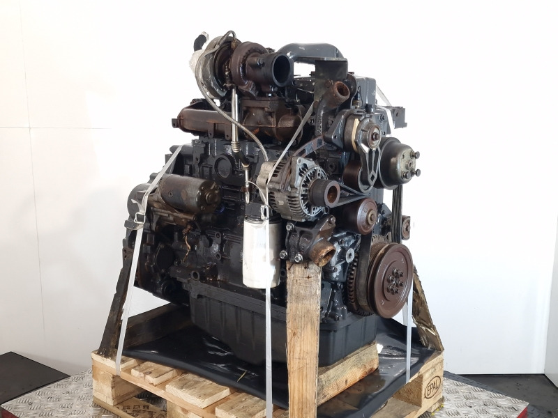 Iveco CNH F4GE0454C*D660 Engine (Plant) - Engine for Construction machinery: picture 4 Iveco CNH F4GE0454C*D660 Engine (Plant) - Engine for Construction machinery: picture 4