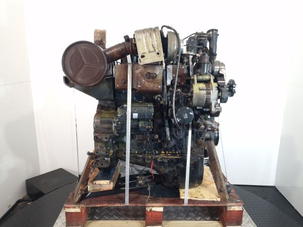 Komatsu/Cummins S4D102E-1/4BT3.9 Engine (Plant) - Engine for Construction machinery: picture 4 Komatsu/Cummins S4D102E-1/4BT3.9 Engine (Plant) - Engine for Construction machinery: picture 4