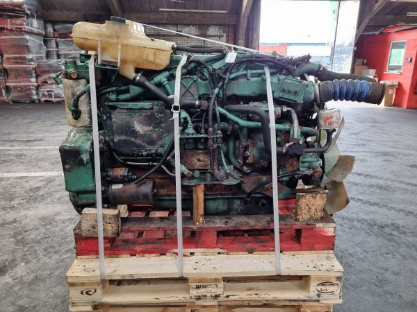 Volvo D6B Engine (Truck) - Engine for Truck: picture 3 Volvo D6B Engine (Truck) - Engine for Truck: picture 3