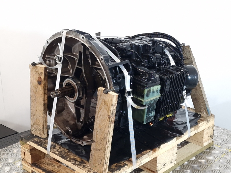 ZF Astronic Lite 6AS700TO DAF Spec Gearbox - Gearbox: picture 1 ZF Astronic Lite 6AS700TO DAF Spec Gearbox - Gearbox: picture 1