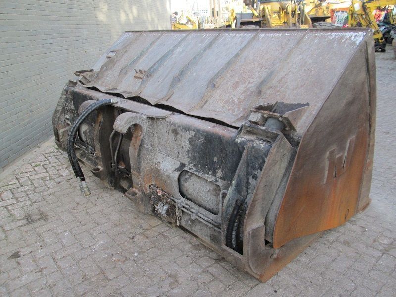 Verachtert hoogkiepbak 4.66m3 - Attachment for Construction machinery: picture 2 Verachtert hoogkiepbak 4.66m3 - Attachment for Construction machinery: picture 2