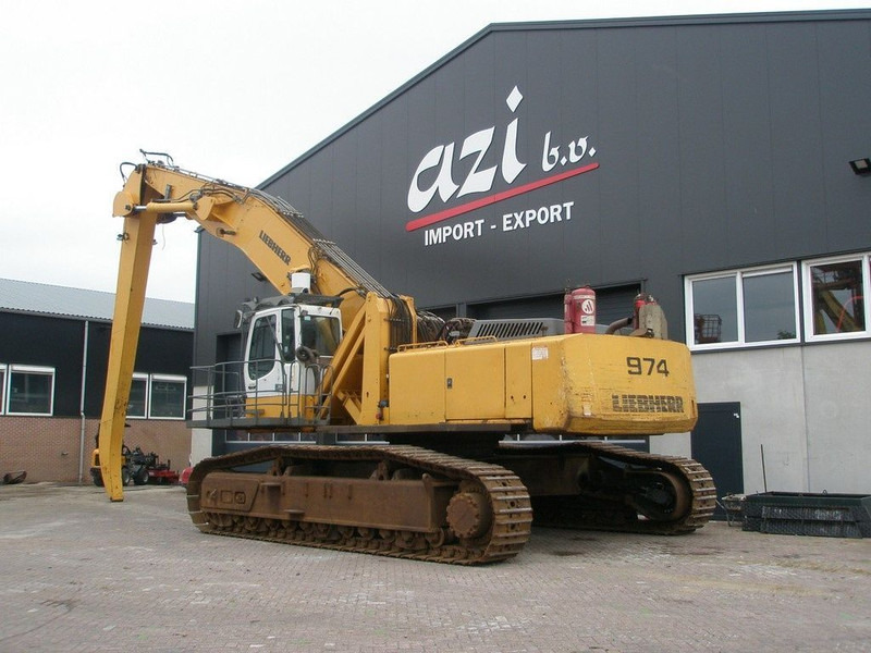 Liebherr R974C - Waste/ Industry handler: picture 3 Liebherr R974C - Waste/ Industry handler: picture 3