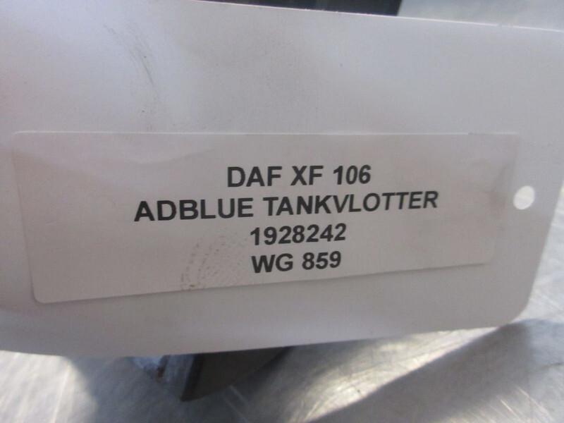 DAF 1928242//2112476 AD BLUE AANZUIG SYSTEEM DAF XF CF 106 - Fuel system for Truck: picture 3 DAF 1928242//2112476 AD BLUE AANZUIG SYSTEEM DAF XF CF 106 - Fuel system for Truck: picture 3
