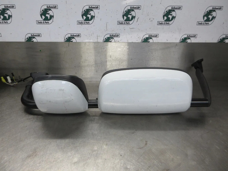 DAF 1952146 SPIEGEL SET DAF CF 450 EURO 6 MODEL 2021 RECHTS - Rear view mirror for Truck: picture 4 DAF 1952146 SPIEGEL SET DAF CF 450 EURO 6 MODEL 2021 RECHTS - Rear view mirror for Truck: picture 4