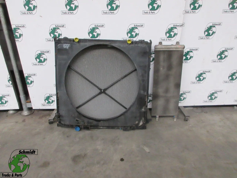 DAF 2125896 RADIATEUR DAF XF 460 EURO 6 - Radiator for Truck: picture 1 DAF 2125896 RADIATEUR DAF XF 460 EURO 6 - Radiator for Truck: picture 1