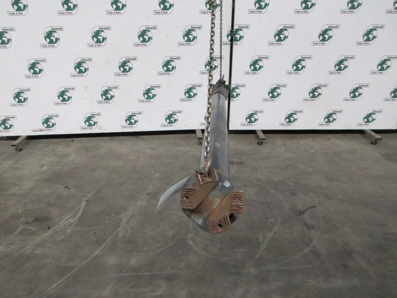 DAF 2251882 // 1742692 AANDRIJFAS DAF 6X2 CF XF EURO 6 - Drive shaft for Truck: picture 4 DAF 2251882 // 1742692 AANDRIJFAS DAF 6X2 CF XF EURO 6 - Drive shaft for Truck: picture 4
