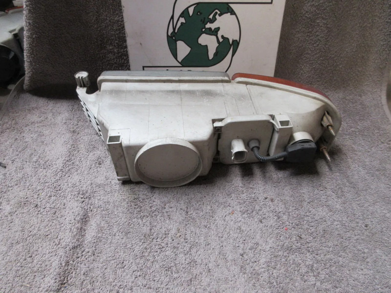 DAF 81.25320-6089 MISTLAMP MAN TGA EURO 6 LINKS - Fog light for Truck: picture 3 DAF 81.25320-6089 MISTLAMP MAN TGA EURO 6 LINKS - Fog light for Truck: picture 3