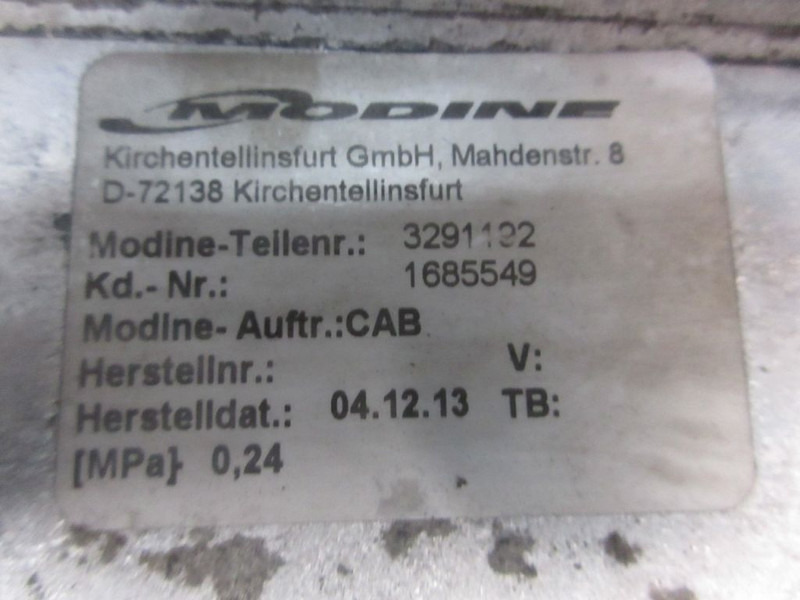 DAF CF 1685549 INTERKOELER EURO 5 - Radiator for Truck: picture 3 DAF CF 1685549 INTERKOELER EURO 5 - Radiator for Truck: picture 3