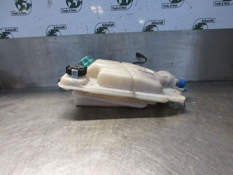 Iveco EUROCARGO 41019540 EXPANSIEVAT - Expansion tank for Truck: picture 3 Iveco EUROCARGO 41019540 EXPANSIEVAT - Expansion tank for Truck: picture 3