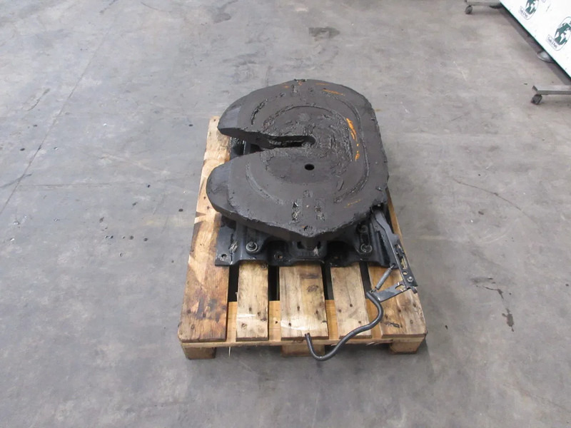 MAN 81.42710-6308 // 42KO-150-Z9 // 81.42715-0037 81.42710-6308 // 42KO-150-Z9 // 81.42715-0037 MAN 18.520 TGX MODEL 2024 - Fifth wheel coupling for Truck: picture 2 MAN 81.42710-6308 // 42KO-150-Z9 // 81.42715-0037 81.42710-6308 // 42KO-150-Z9 // 81.42715-0037 MAN 18.520 TGX MODEL 2024 - Fifth wheel coupling for Truck: picture 2