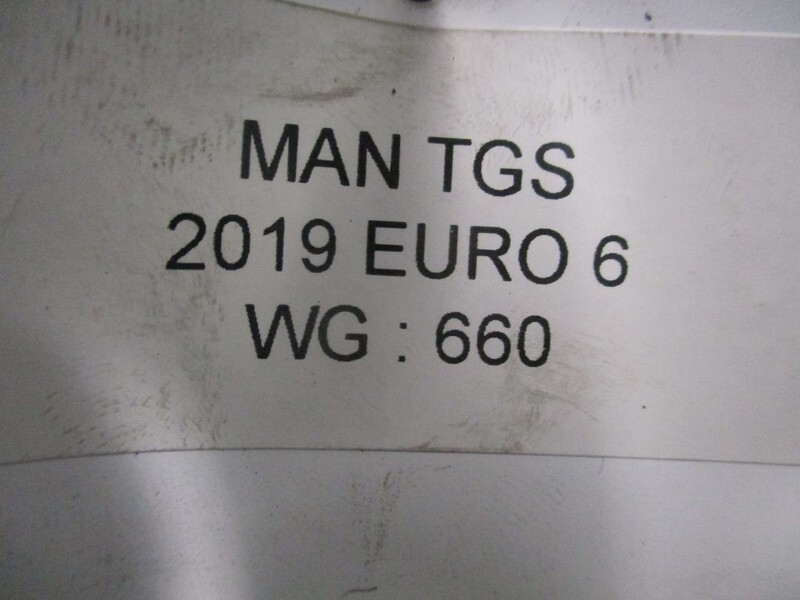 MAN 81.47501-6109//81.47501-6071 stuur cilinder TGS nieuwe - Steering gear for Truck: picture 2 MAN 81.47501-6109//81.47501-6071 stuur cilinder TGS nieuwe - Steering gear for Truck: picture 2