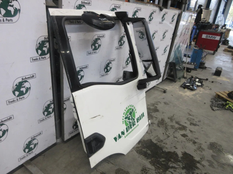 MAN 81.62600-4140 // 81.62600-4144 MAN TGS 18.430 MODEL 2023 RECHTS - Door and parts for Truck: picture 3 MAN 81.62600-4140 // 81.62600-4144 MAN TGS 18.430 MODEL 2023 RECHTS - Door and parts for Truck: picture 3