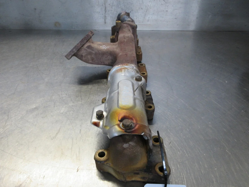 MAN TGX 51.08102-0835/51.08102-0774 UITLAATSPRUITSTUK EURO 6 - Exhaust manifold for Truck: picture 4 MAN TGX 51.08102-0835/51.08102-0774 UITLAATSPRUITSTUK EURO 6 - Exhaust manifold for Truck: picture 4