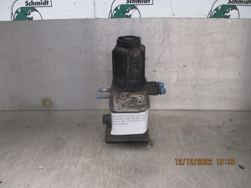 Mercedes-Benz A 000 140 54 78 // 71 78 // 81 78 AD BLUE POMP EURO 6 ATEGO - Fuel system for Truck: picture 2 Mercedes-Benz A 000 140 54 78 // 71 78 // 81 78 AD BLUE POMP EURO 6 ATEGO - Fuel system for Truck: picture 2