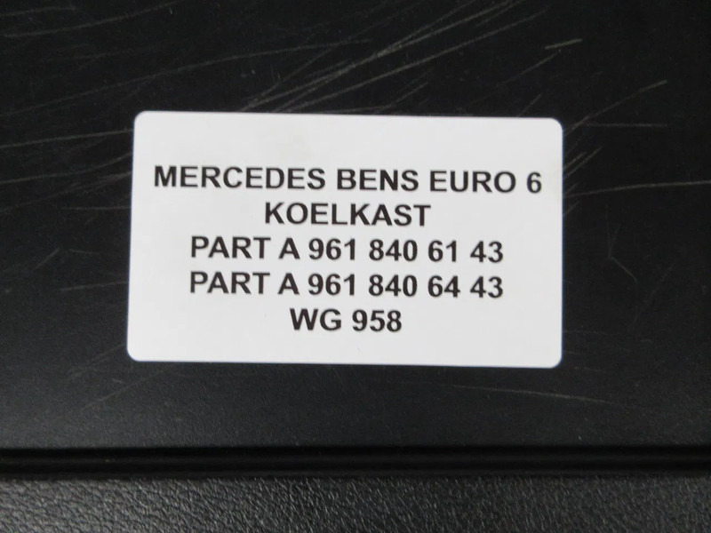 Electrical system for Truck Mercedes-Benz A 961 840 61 43 // A 961 840 61 43 KOELKAST MERCEDES 1842 EURO 6: picture 12
