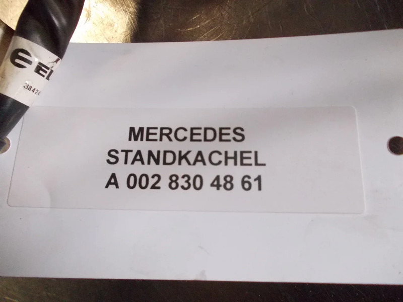 Mercedes-Benz D1L P A 002 830 48 61 STANDKACHEL - Heating/ Ventilation for Truck: picture 5 Mercedes-Benz D1L P A 002 830 48 61 STANDKACHEL - Heating/ Ventilation for Truck: picture 5