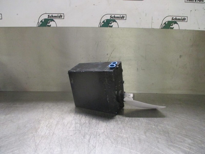 Renault 7421726535 Kantel Pomp - Hydraulics for Truck: picture 2 Renault 7421726535 Kantel Pomp - Hydraulics for Truck: picture 2
