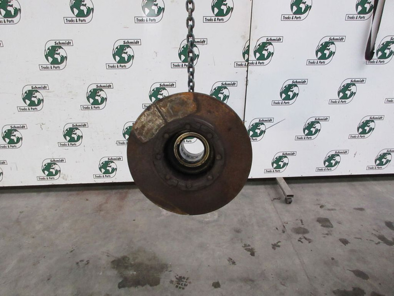 Renault 7421892566 WIELNAAF ACHTERAS T 460 EURO 6 R+L - Wheel hub for Truck: picture 2 Renault 7421892566 WIELNAAF ACHTERAS T 460 EURO 6 R+L - Wheel hub for Truck: picture 2