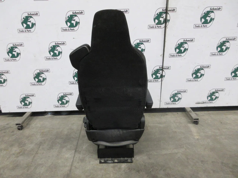 Scania 2601039 // 2499362 // 2474716 STOELEN SET S 450 NGS MODEL 2020 - Seat for Truck: picture 3 Scania 2601039 // 2499362 // 2474716 STOELEN SET S 450 NGS MODEL 2020 - Seat for Truck: picture 3