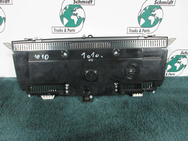 Volvo 22222030 INSTRUMENTENPANEEL VOLVO FH 460 EURO 6 MODEL 2021 - Dashboard for Truck: picture 2 Volvo 22222030 INSTRUMENTENPANEEL VOLVO FH 460 EURO 6 MODEL 2021 - Dashboard for Truck: picture 2