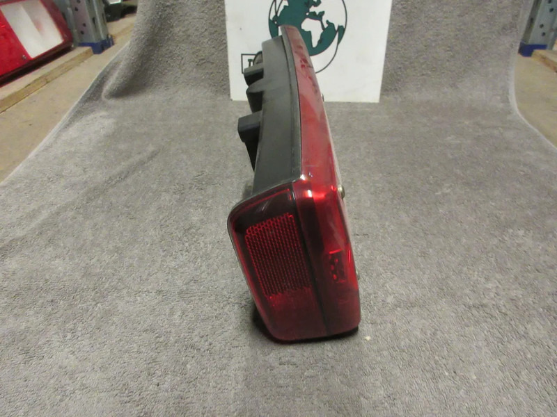 Volvo 84441766 VOLVO ACHTERLAMP LED LINKS EURO 6 MODEL 2020 - Tail light for Truck: picture 2 Volvo 84441766 VOLVO ACHTERLAMP LED LINKS EURO 6 MODEL 2020 - Tail light for Truck: picture 2