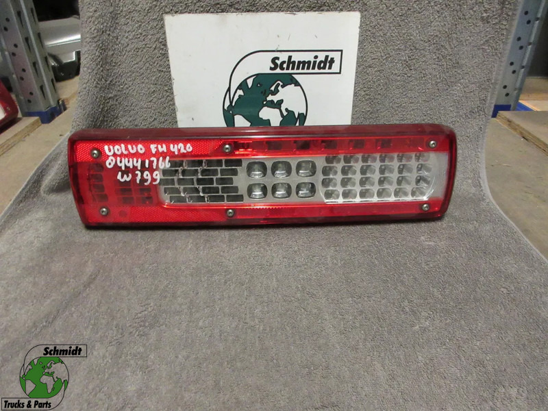 Volvo 84441766 VOLVO ACHTERLAMP LED LINKS EURO 6 MODEL 2020 - Tail light for Truck: picture 1 Volvo 84441766 VOLVO ACHTERLAMP LED LINKS EURO 6 MODEL 2020 - Tail light for Truck: picture 1