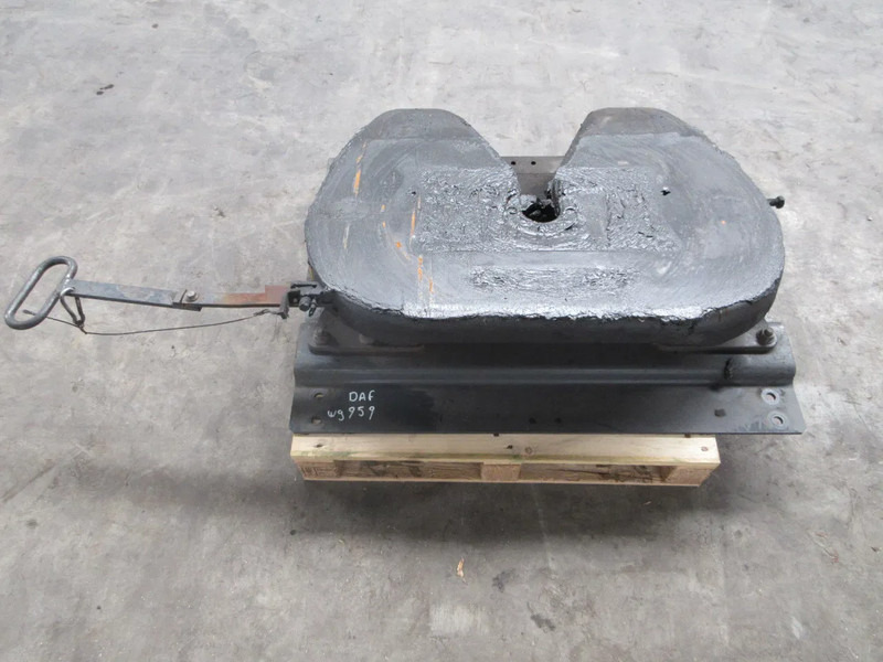 Jost JSK 36D/G50-X/D152 JSK 36D/G50-X/D152 DAF XF 480 MODEL 2021 EURO 6 - Fifth wheel coupling for Truck: picture 3 Jost JSK 36D/G50-X/D152 JSK 36D/G50-X/D152 DAF XF 480 MODEL 2021 EURO 6 - Fifth wheel coupling for Truck: picture 3