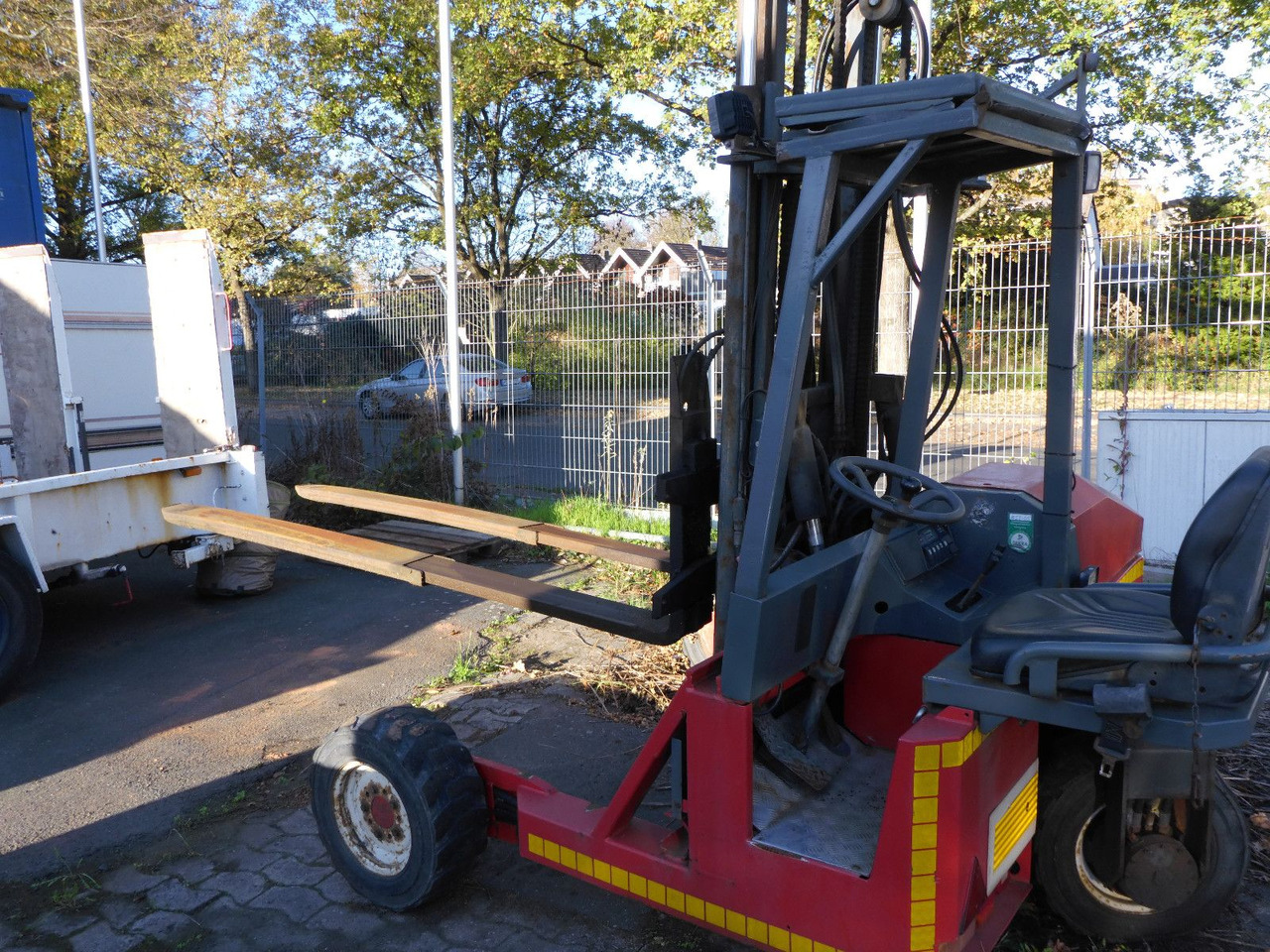 Moffett Hydraulischen Gabeln +Schubmast+Top Zustand - Truck mounted forklift: picture 2 Moffett Hydraulischen Gabeln +Schubmast+Top Zustand - Truck mounted forklift: picture 2
