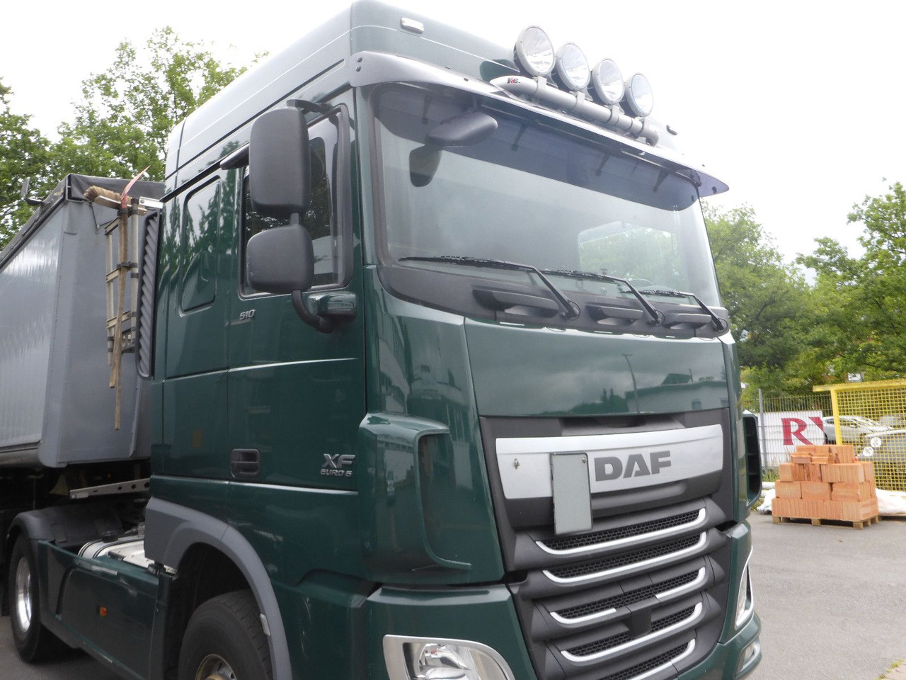 DAF 510 Top 1. Hd. + Kipphydraulik Alufelgen - Tractor unit: picture 3 DAF 510 Top 1. Hd. + Kipphydraulik Alufelgen - Tractor unit: picture 3