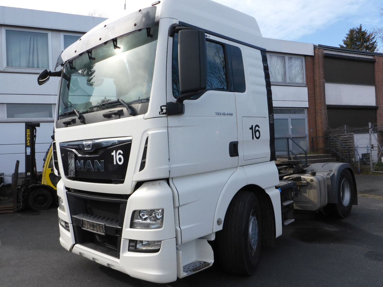 MAN TGX 18.440 Kipphydraulik + Fernverkehr - Tractor unit: picture 1 MAN TGX 18.440 Kipphydraulik + Fernverkehr - Tractor unit: picture 1