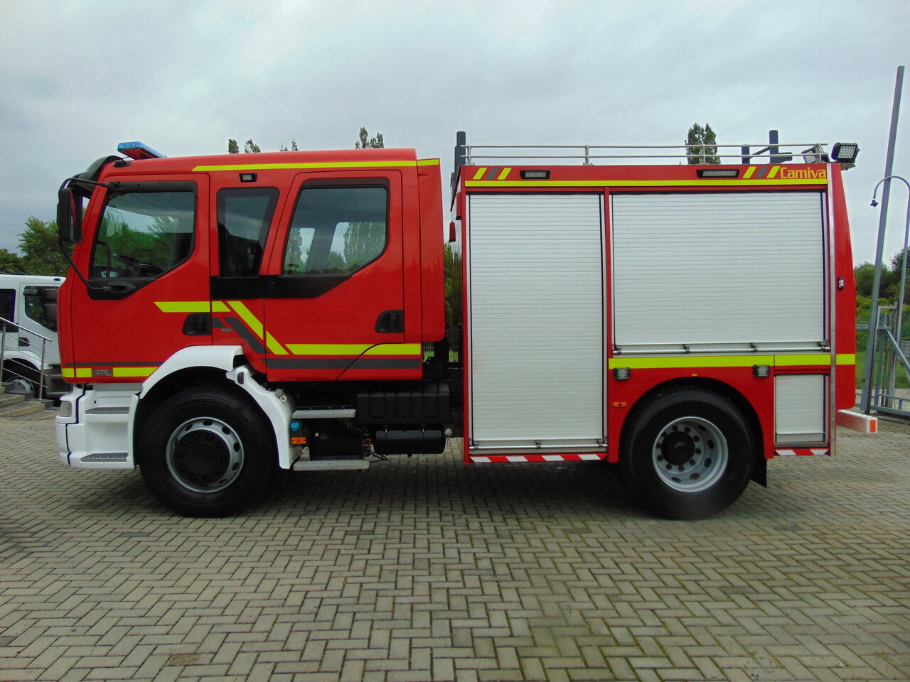 RENAULT Midlum 270dCi Camiva - Fire truck: picture 5 RENAULT Midlum 270dCi Camiva - Fire truck: picture 5