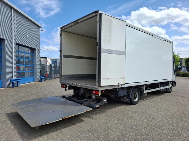 Isothermal truck Iveco EuroCargo 120 / COOL TRUCK / CARRIER XARIOS 600 / PLATFORM 2000KG / ONLY:340634 KM / AIRCO / MANUAL / EURO-6 / 2014: picture 6 Isothermal truck Iveco EuroCargo 120 / COOL TRUCK / CARRIER XARIOS 600 / PLATFORM 2000KG / ONLY:340634 KM / AIRCO / MANUAL / EURO-6 / 2014: picture 6