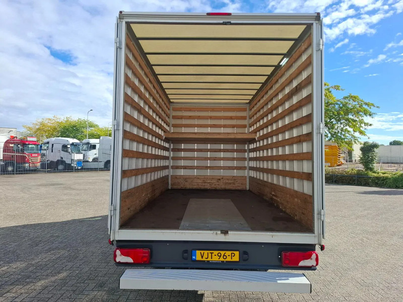 Mercedes-Benz Sprinter 516 CDI / DOUBLE AIR REAR / CLEAN NL VAN / TUV:19-03-2026 / MBUX / NAVI / KEYLESS START / DAB RADIO / 3SEATS / AUTOMATIC / 2021 - Panel van: picture 5 Mercedes-Benz Sprinter 516 CDI / DOUBLE AIR REAR / CLEAN NL VAN / TUV:19-03-2026 / MBUX / NAVI / KEYLESS START / DAB RADIO / 3SEATS / AUTOMATIC / 2021 - Panel van: picture 5