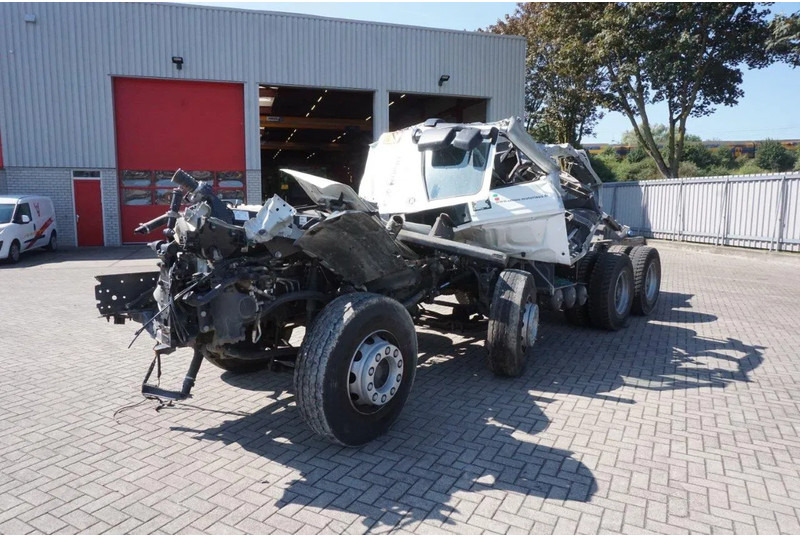 Renault C460 / 8X4 / BIG AXLE / FULL STEEL / 2 X LENKACHSE / EURO-6 / 2022 - Cab chassis truck: picture 1 Renault C460 / 8X4 / BIG AXLE / FULL STEEL / 2 X LENKACHSE / EURO-6 / 2022 - Cab chassis truck: picture 1