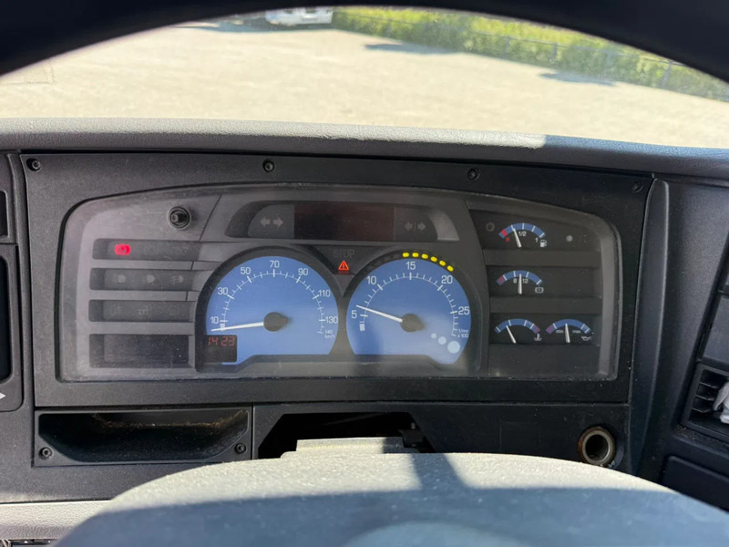Box truck Renault Midlum 220DCI / NL TRUCK / TUV: 08-03-2026 / ONLY:154350KM / PLATFORM 2000 KG / SIDE DOOR / OLD TACHO / MANUAL / EURO-3 / 2003: picture 17