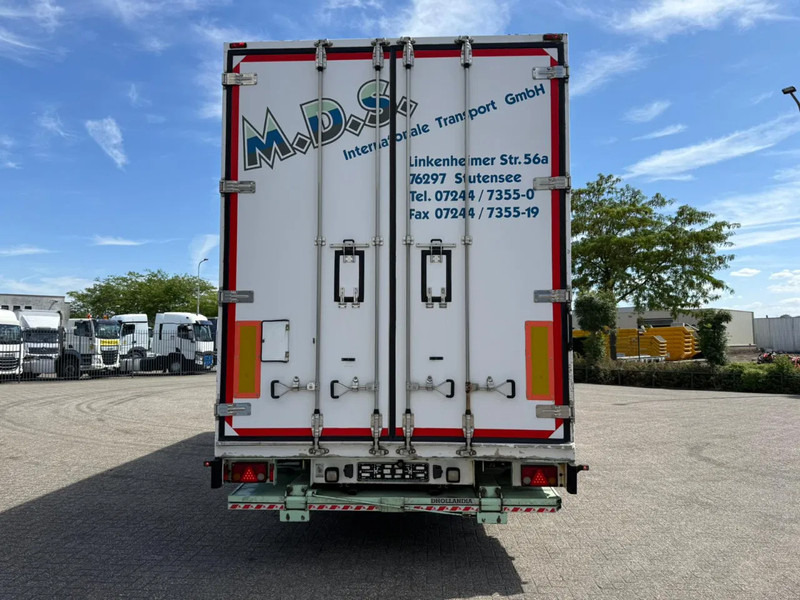 Scania R450 / RETARDER / ISOLATED GERMAN FLOWER COMBI / THROUGH-LOADING SYSTEM / SMART TACHO / 2XPLATFORM / LIFT+LENKACHSE / LWDS / EUR - Refrigerator truck: picture 4 Scania R450 / RETARDER / ISOLATED GERMAN FLOWER COMBI / THROUGH-LOADING SYSTEM / SMART TACHO / 2XPLATFORM / LIFT+LENKACHSE / LWDS / EUR - Refrigerator truck: picture 4