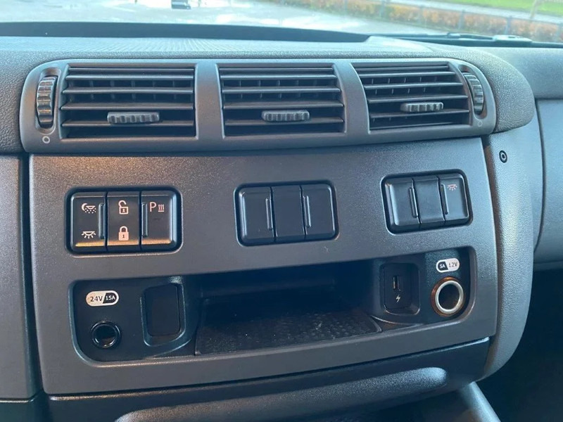 DAF CF460 / AUTOMATIC / PARK COOL / SPACE CAB / EURO-6 / 2017 on lease DAF CF460 / AUTOMATIC / PARK COOL / SPACE CAB / EURO-6 / 2017: picture 15 DAF CF460 / AUTOMATIC / PARK COOL / SPACE CAB / EURO-6 / 2017 on lease DAF CF460 / AUTOMATIC / PARK COOL / SPACE CAB / EURO-6 / 2017: picture 15