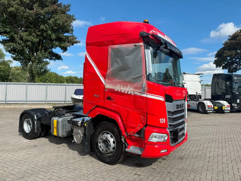 DAF XF 450 FT / ENGINE RUNNING / ONLY:132521 KM / HYDRAULICS / DIGITAL DASH / DEB / HIGH CAB / AUTOMATIC / EURO-6 / 2024 - Tractor unit: picture 2 DAF XF 450 FT / ENGINE RUNNING / ONLY:132521 KM / HYDRAULICS / DIGITAL DASH / DEB / HIGH CAB / AUTOMATIC / EURO-6 / 2024 - Tractor unit: picture 2