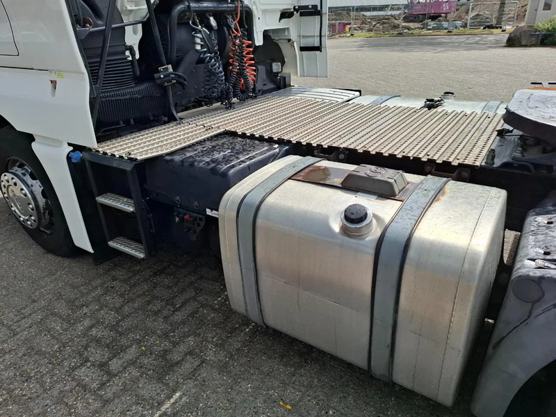 Tractor unit MAN TGX 18.440 / NL TRUCK / TUV:20-02-2026 / DOUBLE TANK / NAVI / FRIDGE / MICROWAVE / ACC / LWDS / AUTOMATIC / EURO-6 / 2016: picture 8